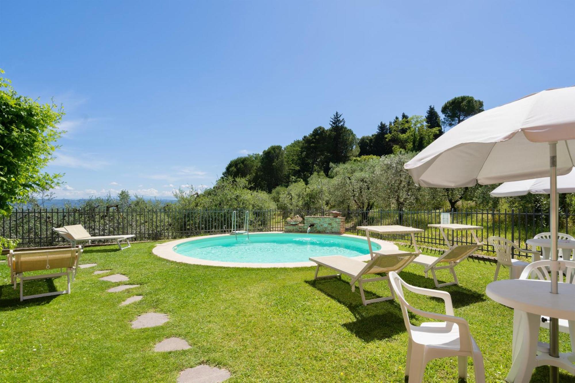 Casa Vacanze Con Piscina A San Gimignano Aparthotel Exterior photo